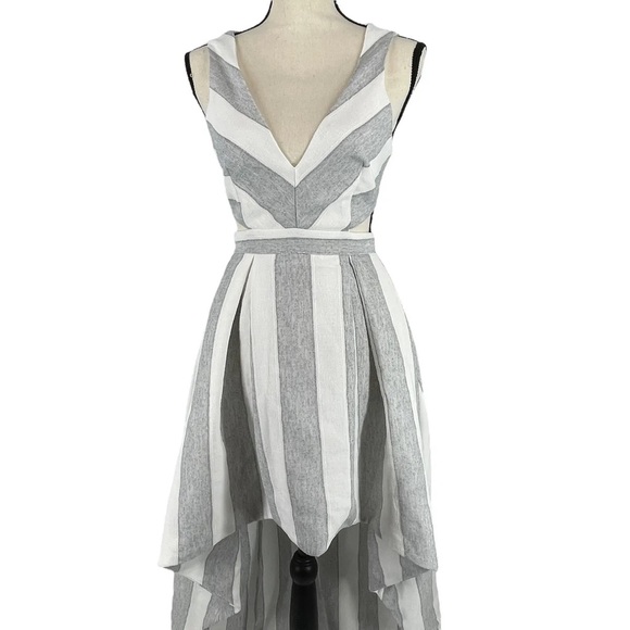 Women’s Size Small High Low Cut Out Vacation Dress Honeymoon White Gray - Picture 8 of 15